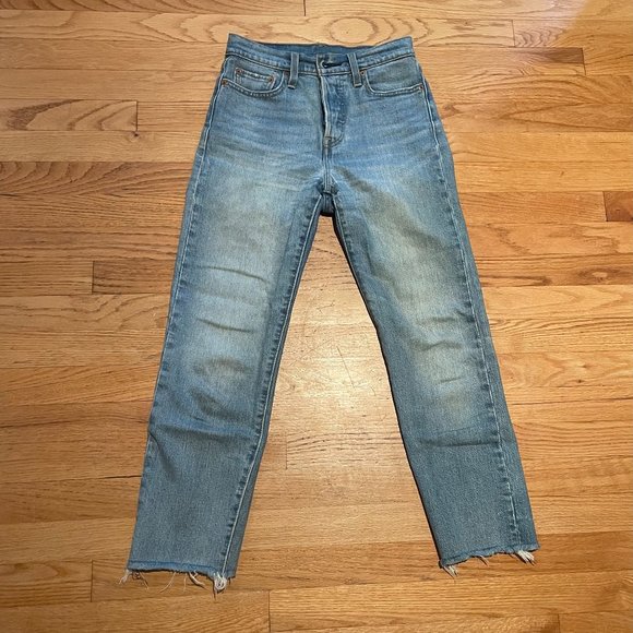 Levi's Wedgie Straight Fit Jean - Picture 1 of 5